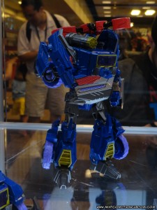 Transformers BotCon 2012 Hasbro Fall of Cybertron Voyager Soundwave Ratbat Rumble Frenzy Buzzsaw