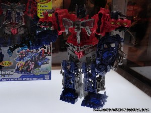 Transformers Hasbro BotCon 2012 Cyberverse Optimus Maximus Prime