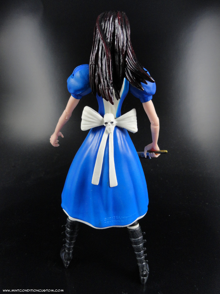 Diamond/DST: Alice: Madness Returns Select Figures