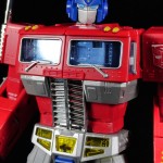 Review – Masterpiece Optimus Prime – Transformers: Masterpiece, Hasbro (35 Pictures!)